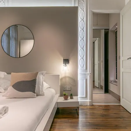 Mba - Luxury Berthier Proche Des Ternes דירה