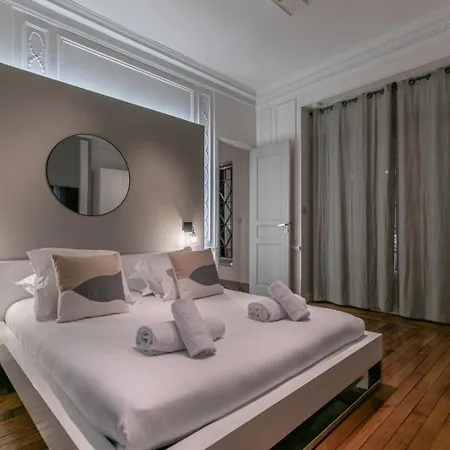 Mba - Luxury Berthier Proche Des Ternes Paris