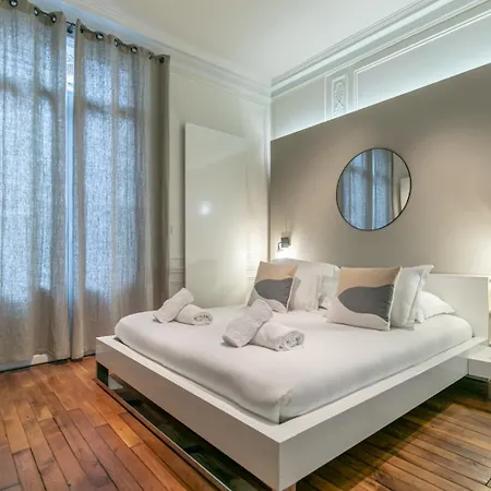 Mba - Luxury Berthier Proche Des Ternes Apartment