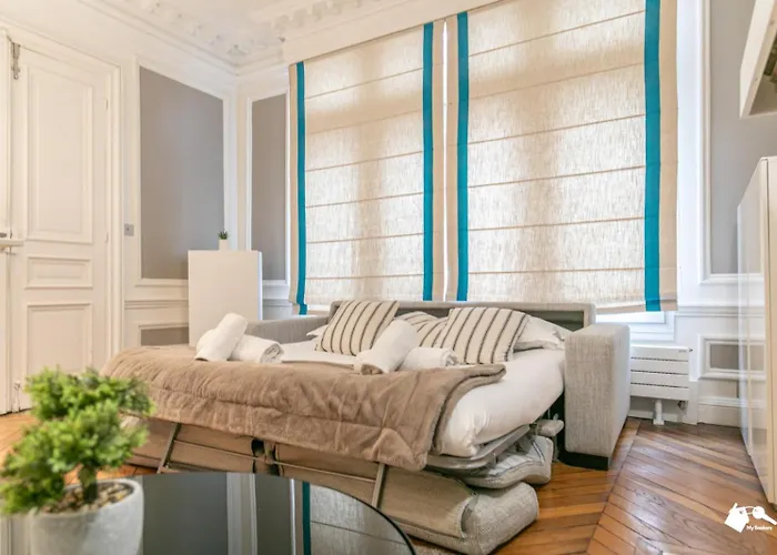Mba - Luxury Berthier Proche Des Ternes *