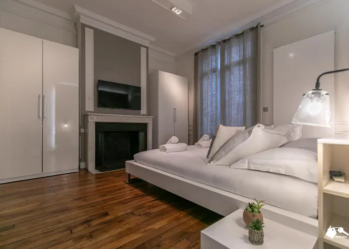 Apartamento Mba - Luxury Berthier Proche Des Ternes